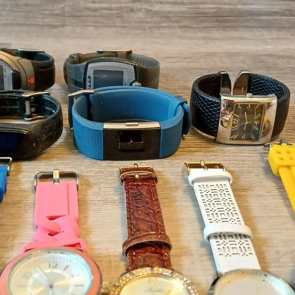 Huge Watch Lot of 50+ Mixed Brands Vintage & Modern Parts/Repair Untested-Box A6